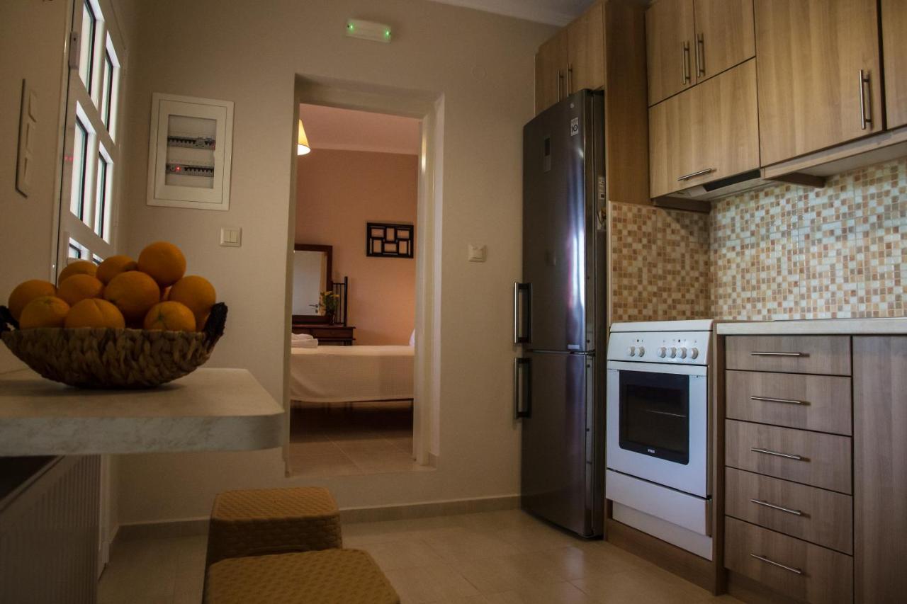 Lydia'S Apartment Stilos Екстер'єр фото