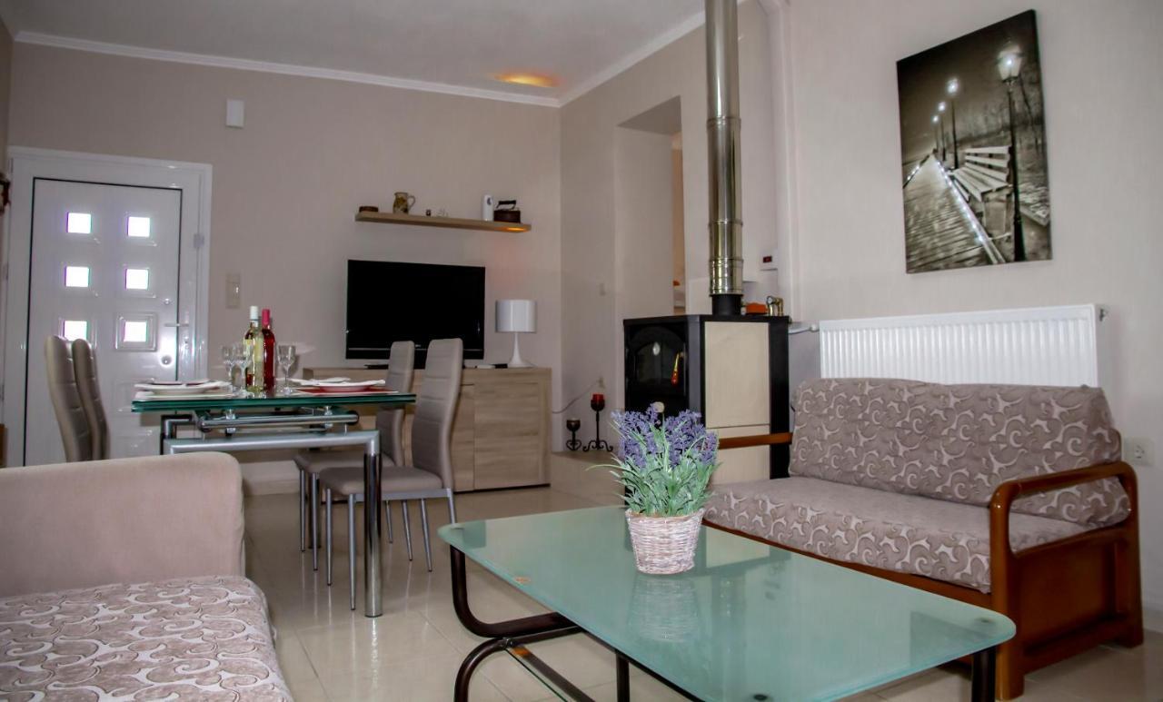 Lydia'S Apartment Stilos Екстер'єр фото