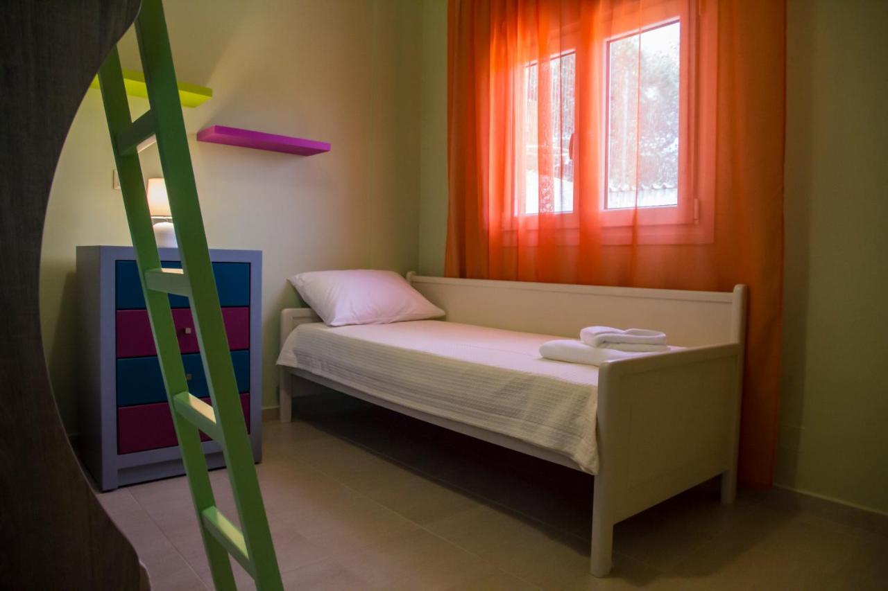 Lydia'S Apartment Stilos Екстер'єр фото
